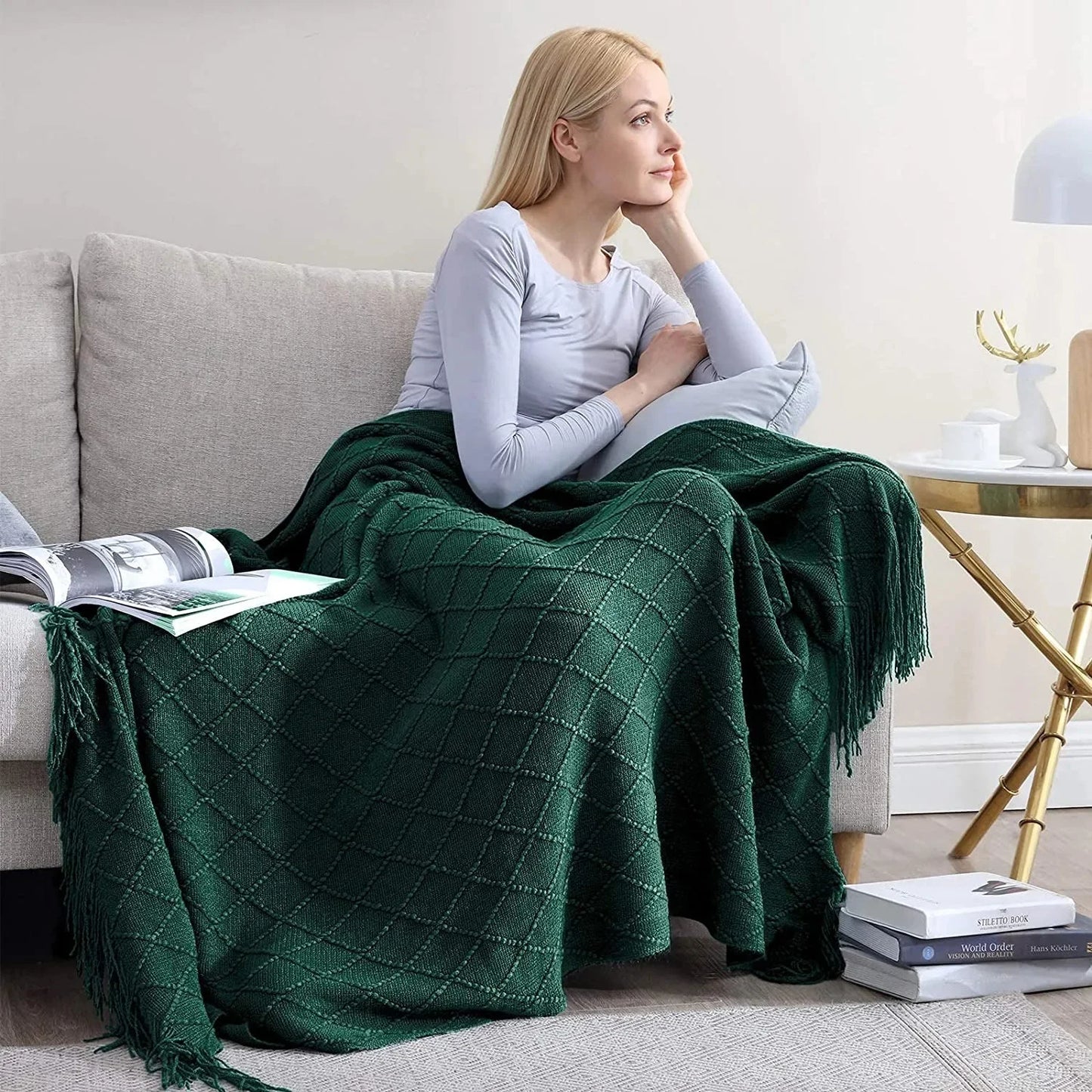 Green Knitted Tassel Throw Blanket